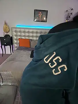 TiffanyRoxx Live Webcam on Stripchat