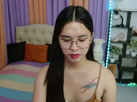 SeductiveAppleTS webcam