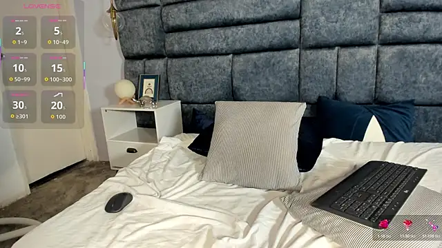 sofia_samuels webcam