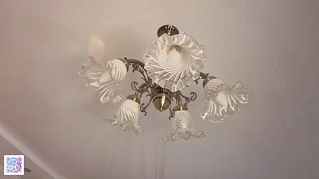 thuboppre (F teen) - Take off my skirt + spanks ass x5❤️