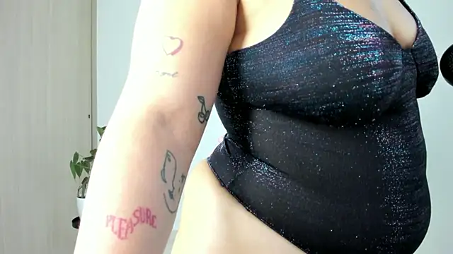 susy_angel (F young) - ANAL SHOW