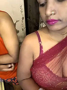 Kissing_Couple webcam