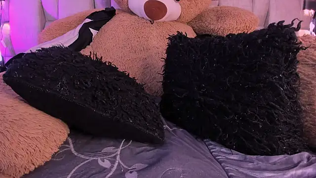 _LauraTaylor_ webcam