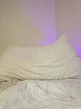  AmaiaSalvatore chat room