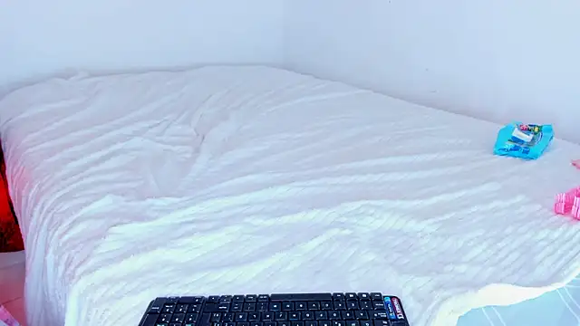 Emily_Coper18 webcam