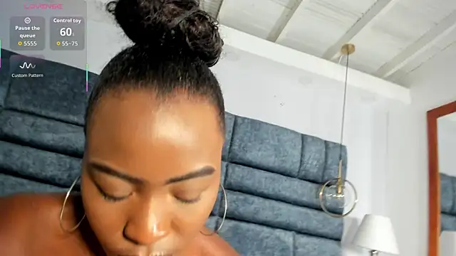 sofia_samuels webcam