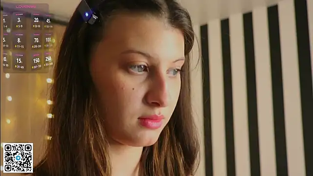 LorinaMaffitt webcam