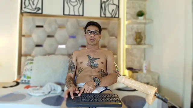 Andrew_Haalls webcam