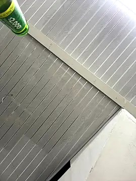 iam_valeri (F young) - Total nudity with the store closed