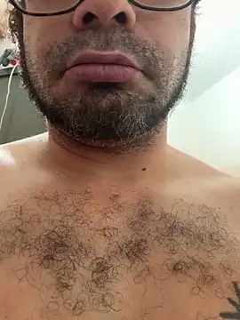 2addictivelyhorny webcam