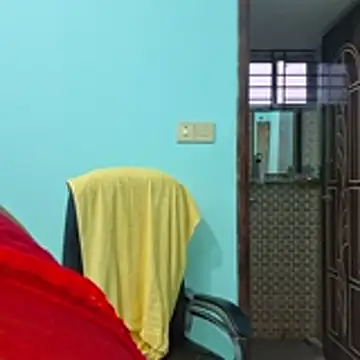 bristy- (F young) - dildo ni pussy