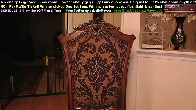 IsabelleRaven webcam