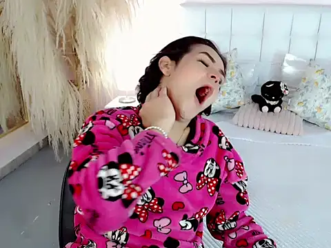 nathalialoes1 webcam