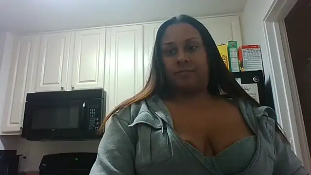 BellaRozay_ webcam
