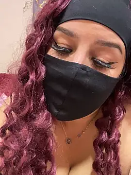 mari_layali - Mari_layali's free webcam - UK Sex Cams