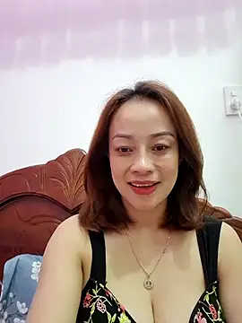 Baby-bigboobs20 webcam