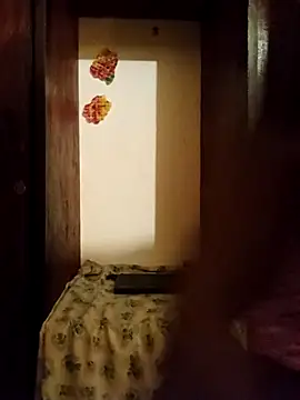 The-Peach-Flexer webcam