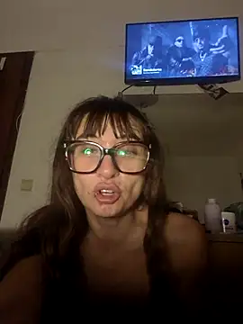 gabyenlalunax (Ask my age) - Play pussy 🍓 ticket show 24 tokens