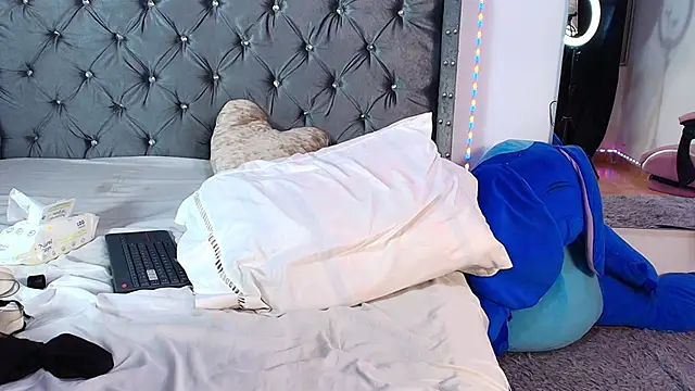 GraceWallace_ webcam