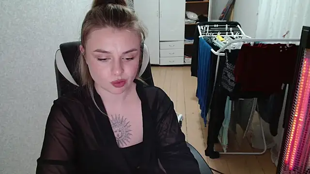 AngelicaHollywood webcam