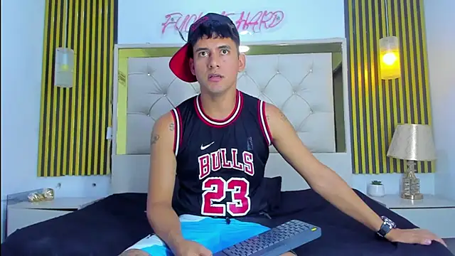 KEVIN_MCKINLEY webcam