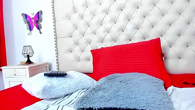 celena_wonder webcam