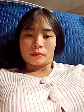 Squirrel-Pear webcam