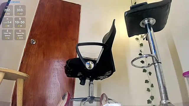 aitana-purple (F teen) - flash tits