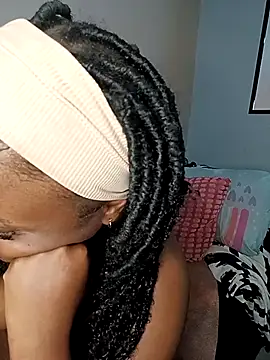 queen-chocolate (F young) - I WANT THE ANIMAL IN YOU DADDY 🍆🍑💦💋