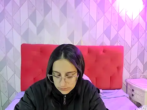 isabellarousset - IsabellaRousset's free webcam - UK Sex Cams