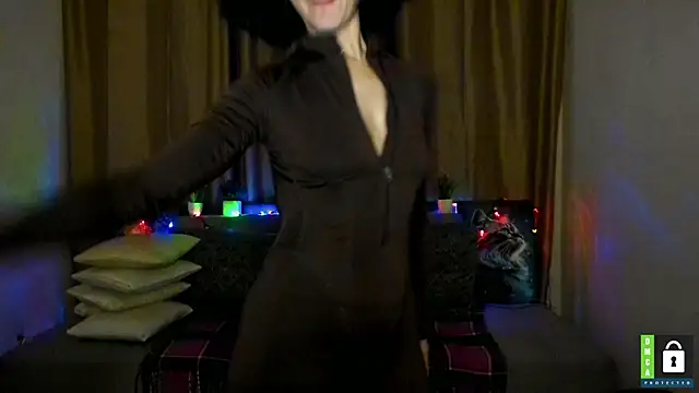 Arianasweety23 webcam