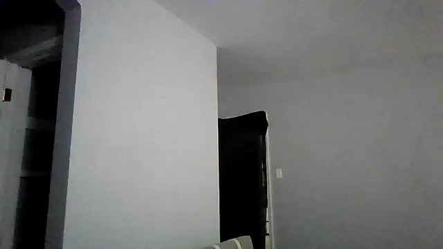 cruz815 Live Webcam on Stripchat