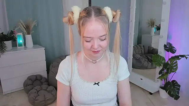 BellaMontgomery webcam