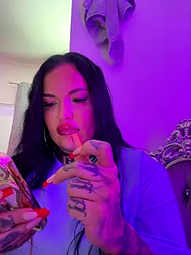 _MelinaCurves_ live webcam from Germany on Ufotopia – Live Cams & Video Chat