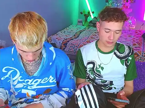 Latin_boysxxxx webcam