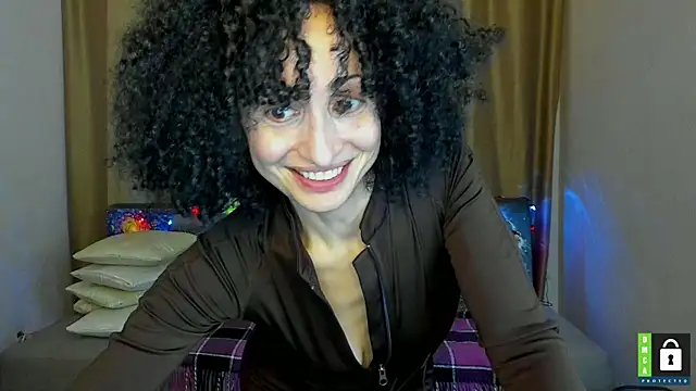Arianasweety23 webcam