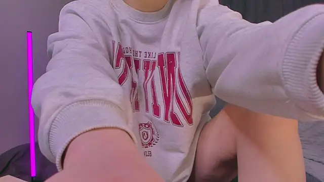 Eva_Doo live cam screenshot female on TokenKeno — Tip, Play & Watch Live Cams