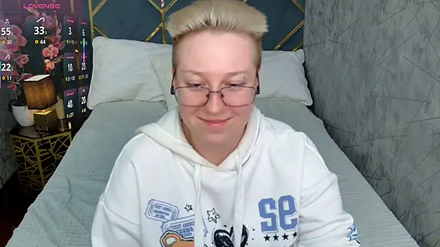 AlexandraGreen webcam