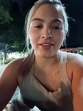 Belinda-Naughty webcam