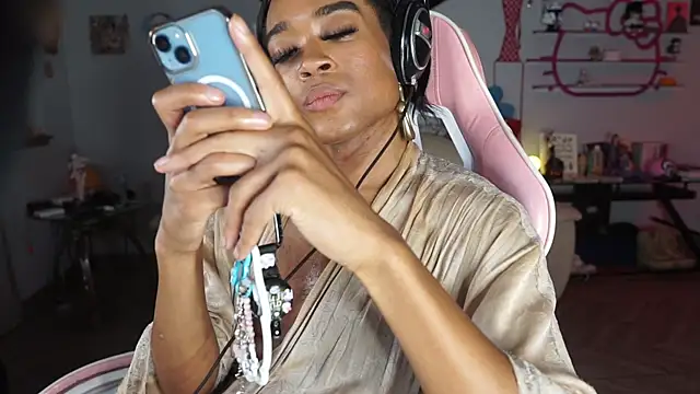 NSFWEros Live Webcam on Stripchat