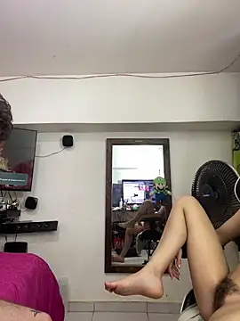 TheKing6ix9ine69 webcam