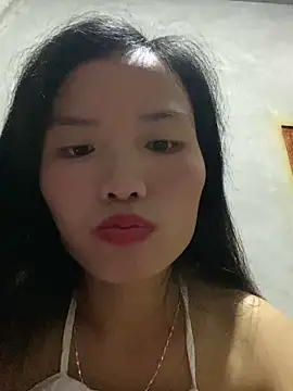 Yunzang live cam screenshot female on LiveWebCameras – Live Webcams & Video Chat