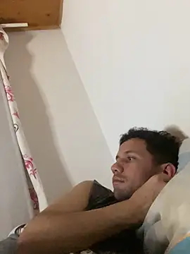 Michaell_Spinelly webcam