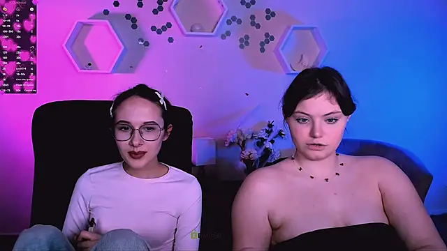 live cam 2 cam Nikole Kitt