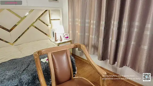 carolineamber_ webcam