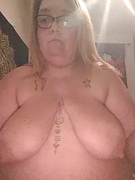 diosacurvy1984 webcam