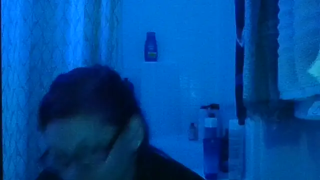 CloudyCockTeaser webcam