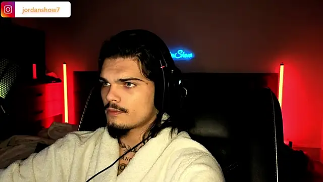 JordanShow webcam
