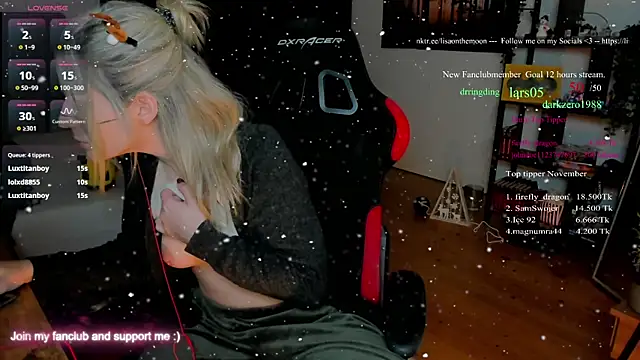 Lisaonthemoon webcam