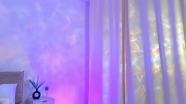 jules_night (T teen) - suck dildo